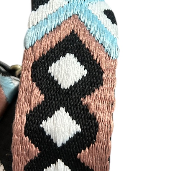 EUC ANTHROPOLOGIE Urban Originals Sling Bag Black Liberty Pebbled Leather Boho - Picture 2 of 12